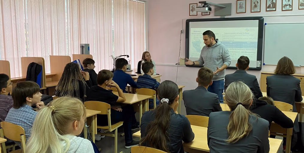 Образовательный интенсив кузбасских центров Фонда Андрея Мельниченко